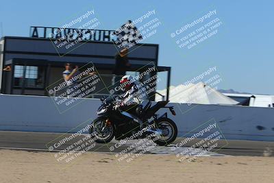 media/Nov-06-2023-Moto Forza (Mon) [[ce023d0744]]/4-Beginner Group/Session 4 (Finish Line Checker)/